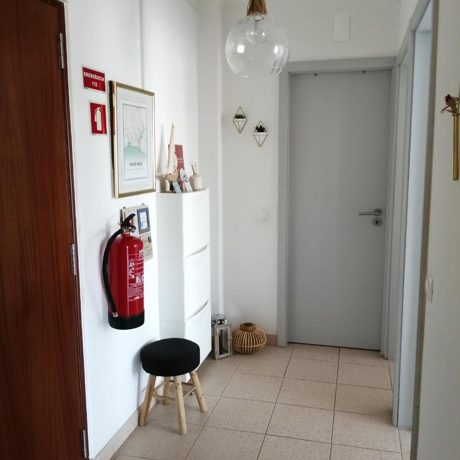 Appartement Vue Sur Mer Et Pieds Dans L'Eau! Portimão Exterior foto